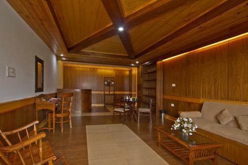 Hotel Vivaan Manali