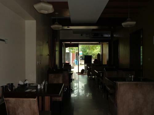 Rainbow Hotels And Service Apartments