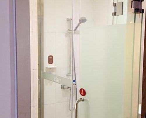 Elan Hotel Hangzhou Sanliting
