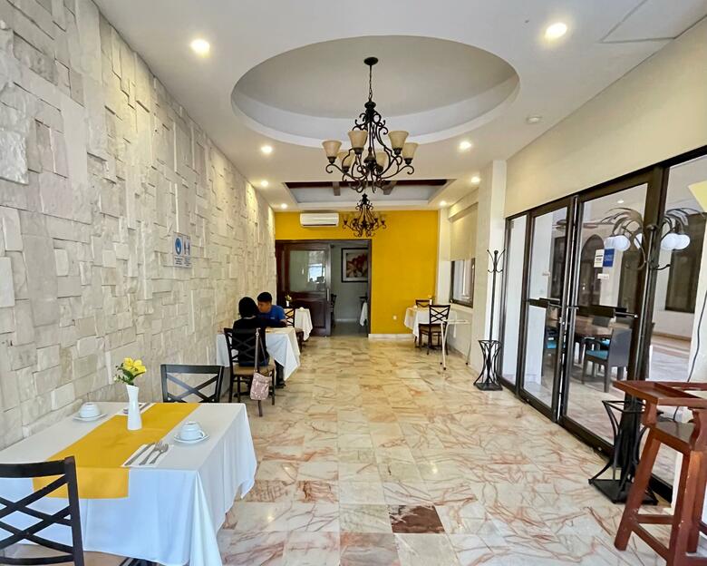 Hotel Del Paseo