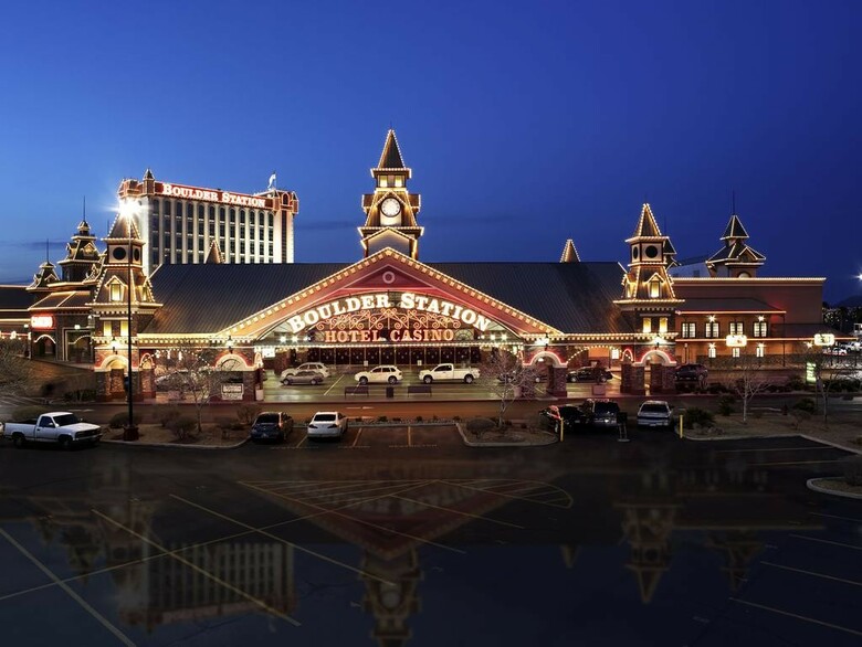 Hotel Boulder Station