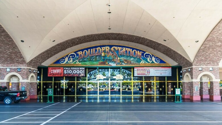 Hotel Boulder Station