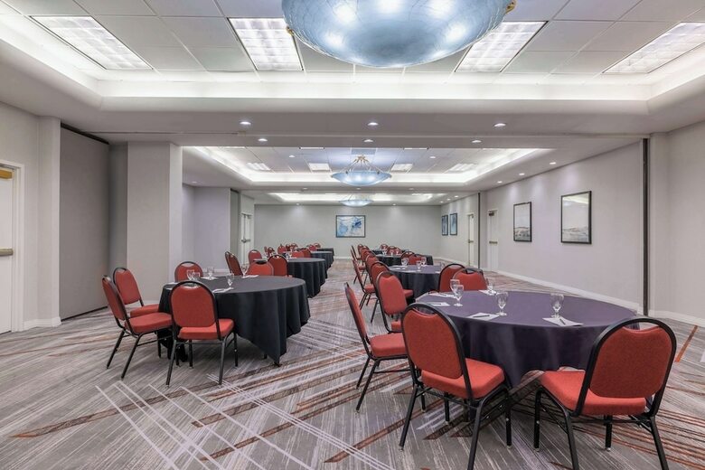 Hotel Embassy Suites Convention Center Las Vegas