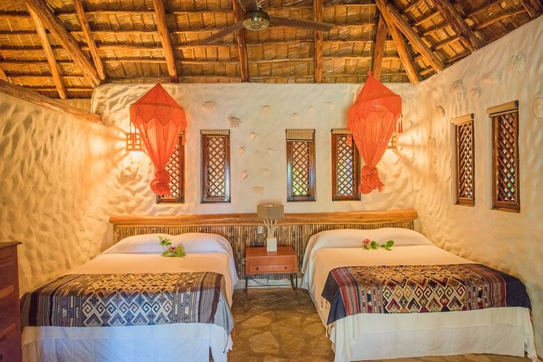 Hotel Natura Caba�as Boutique & Spa (.)