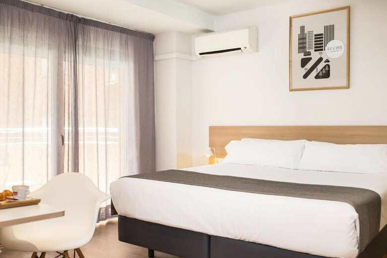 Hostal Rooms Ciencias