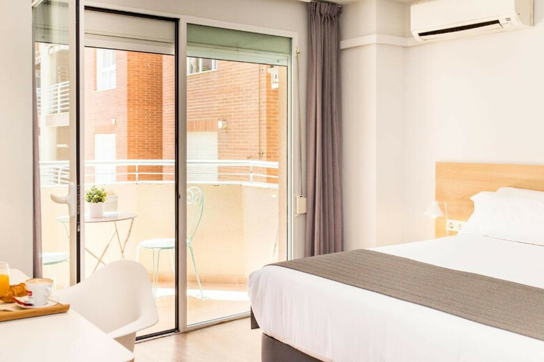 Hostal Rooms Ciencias