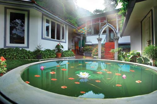 Hotel Bellavista Resort Munnar
