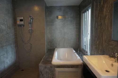 Apartamento Replay One Bedroom Suite 93