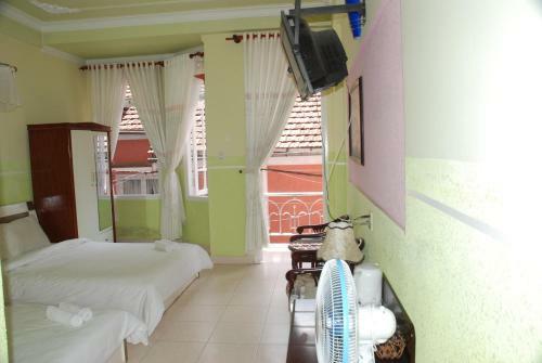 Bich Khue Hotel