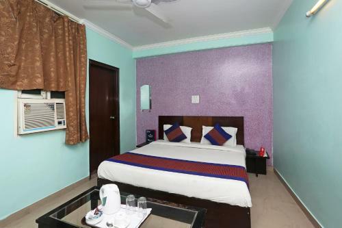 Oyo 10048 Hotel Aditya Inn