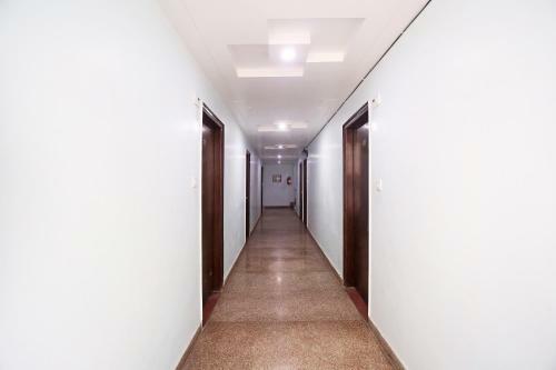 Oyo 10048 Hotel Aditya Inn