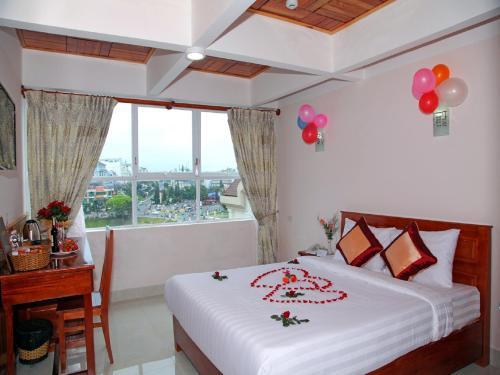 Gold Dream Hotel