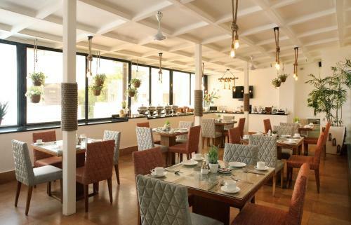Hotel Ahuja Residency Sunder Nagar