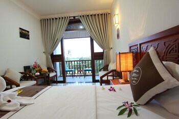 River Palm Villas