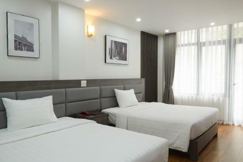 Van Nam Hotel