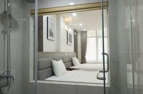 Van Nam Hotel