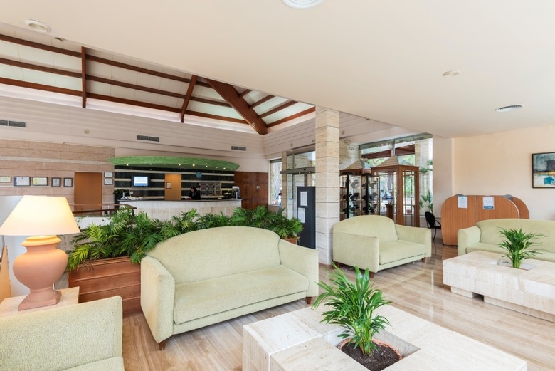 Aparthotel Hotel Green Garden
