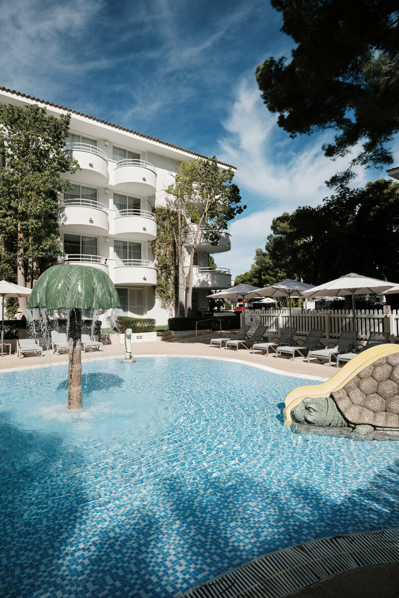 Prinsotel La Pineda Hotel Apartamentos