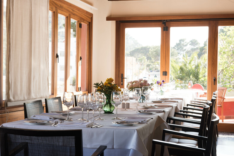 Hotel Cala Sant Vicen�