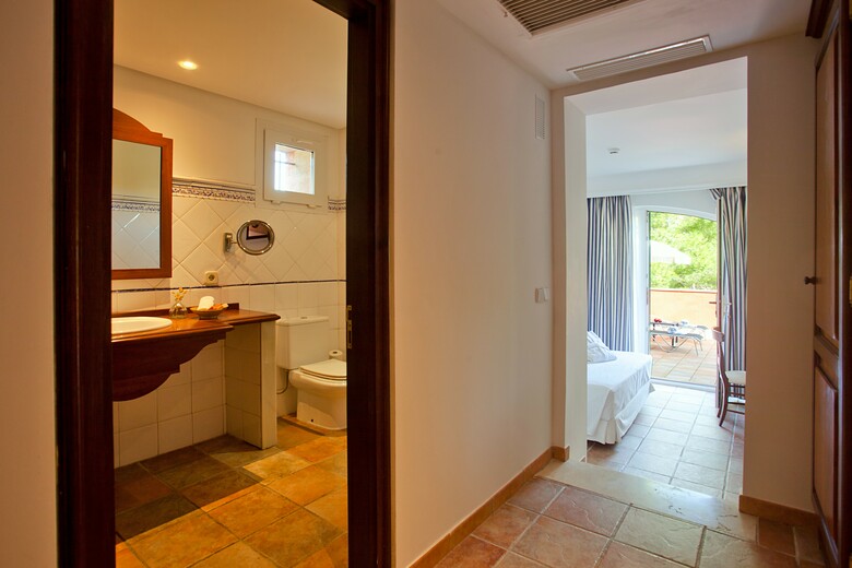 Hotel Cala Sant Vicen�