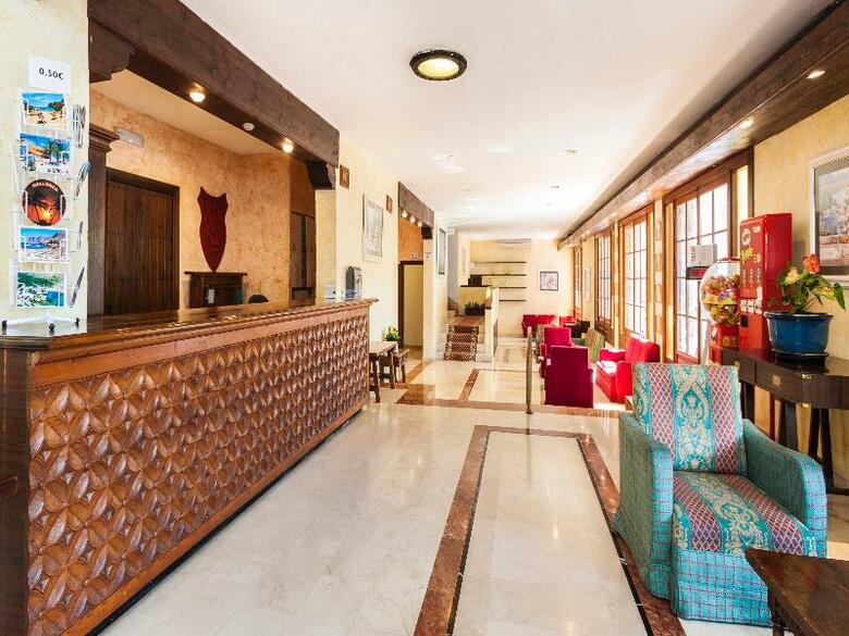 Hotel Globales Simar