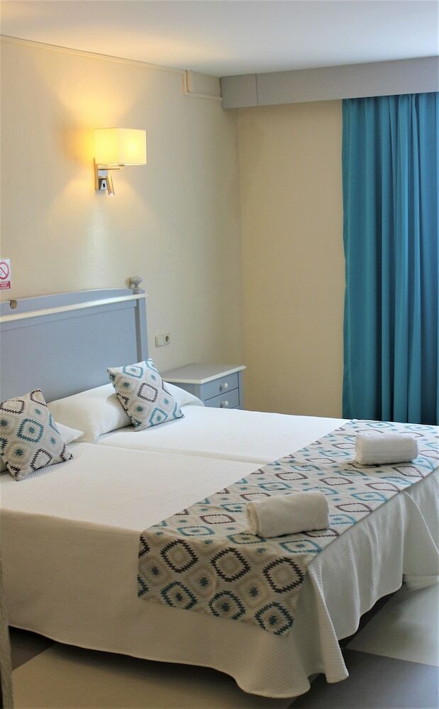 Hotel Playa Sol