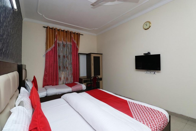 Airport Hotel Mayank Residency