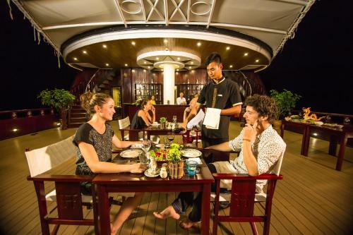 Dragon Legend Cruise
