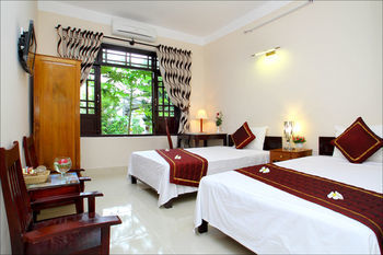 Hotel Nature Homestay