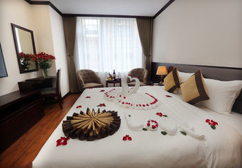 Lenid Hanoi Hotel