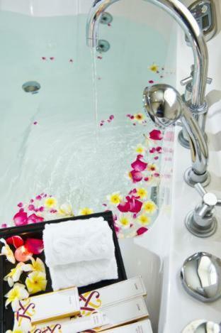 Cherish Hue Hotel