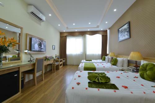 Blue Hanoi Inn Hotel