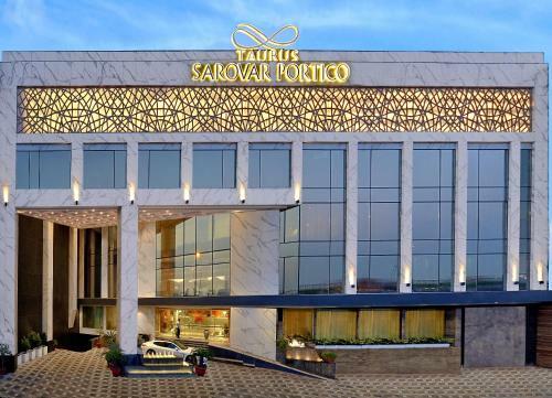 Hotel Taurus Sarovar Portico