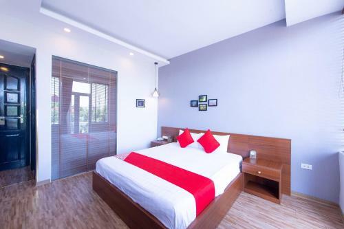 Hostal Happy Moon Guest House