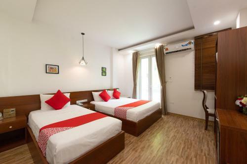 Hostal Happy Moon Guest House
