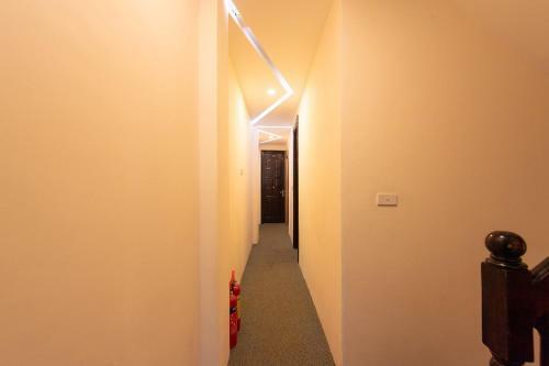 Hostal Happy Moon Guest House