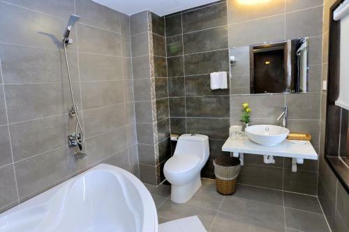 Hanoi Golden Hotel