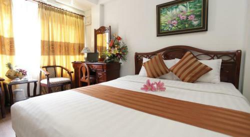 Hanoi Harmony Hotel