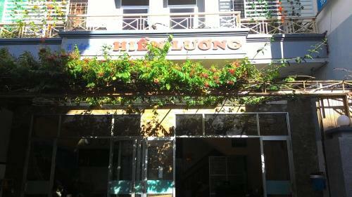 Hien Luong Hotel