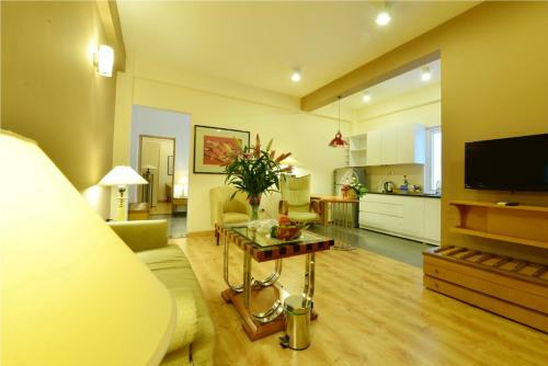 Golden Sun Villa Hotel