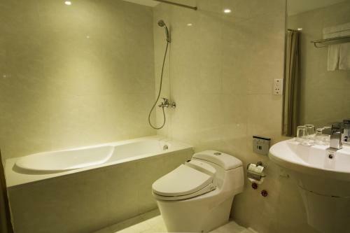 Majestic Nha Trang Hotel