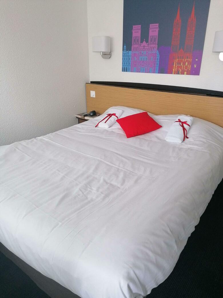 Hotel Campanile - Blois Nord