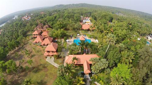 Hotel Poovar Island Resort