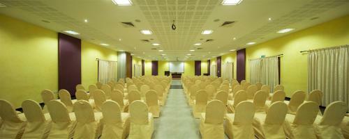 Hotel Poovar Island Resort
