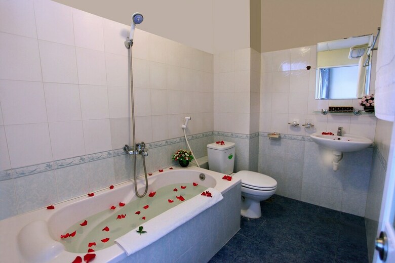 Pho Bien Hotel