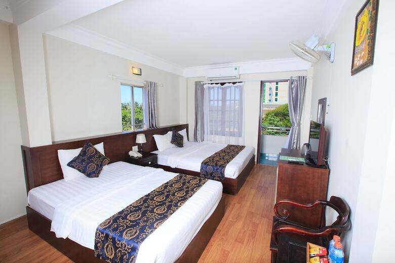 Pho Bien Hotel