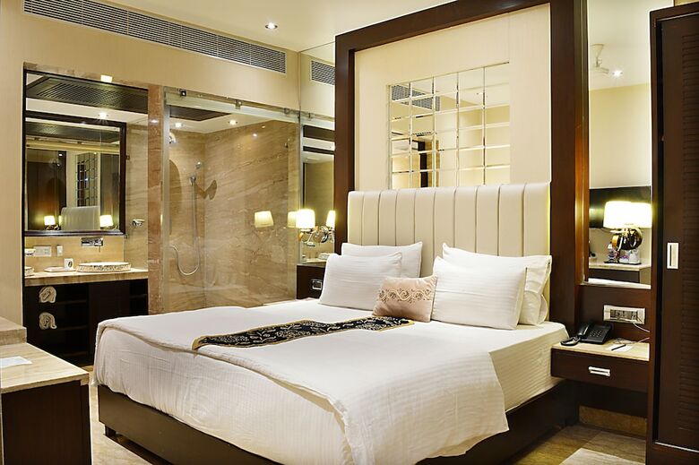 Hotel Emperor Palms