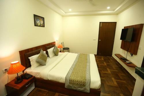 Airport Hotel Marina
