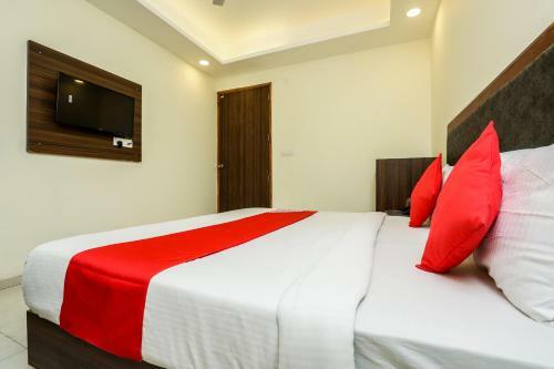 Airport Hotel Marina