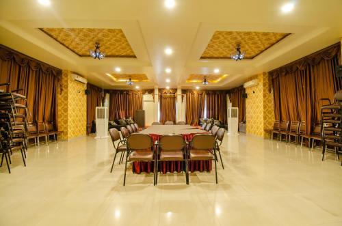 Hotel Sanket Inn